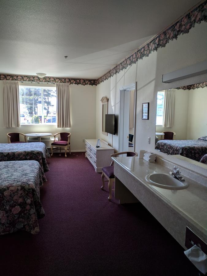 Lighthouse Inn Crescent City Esterno foto